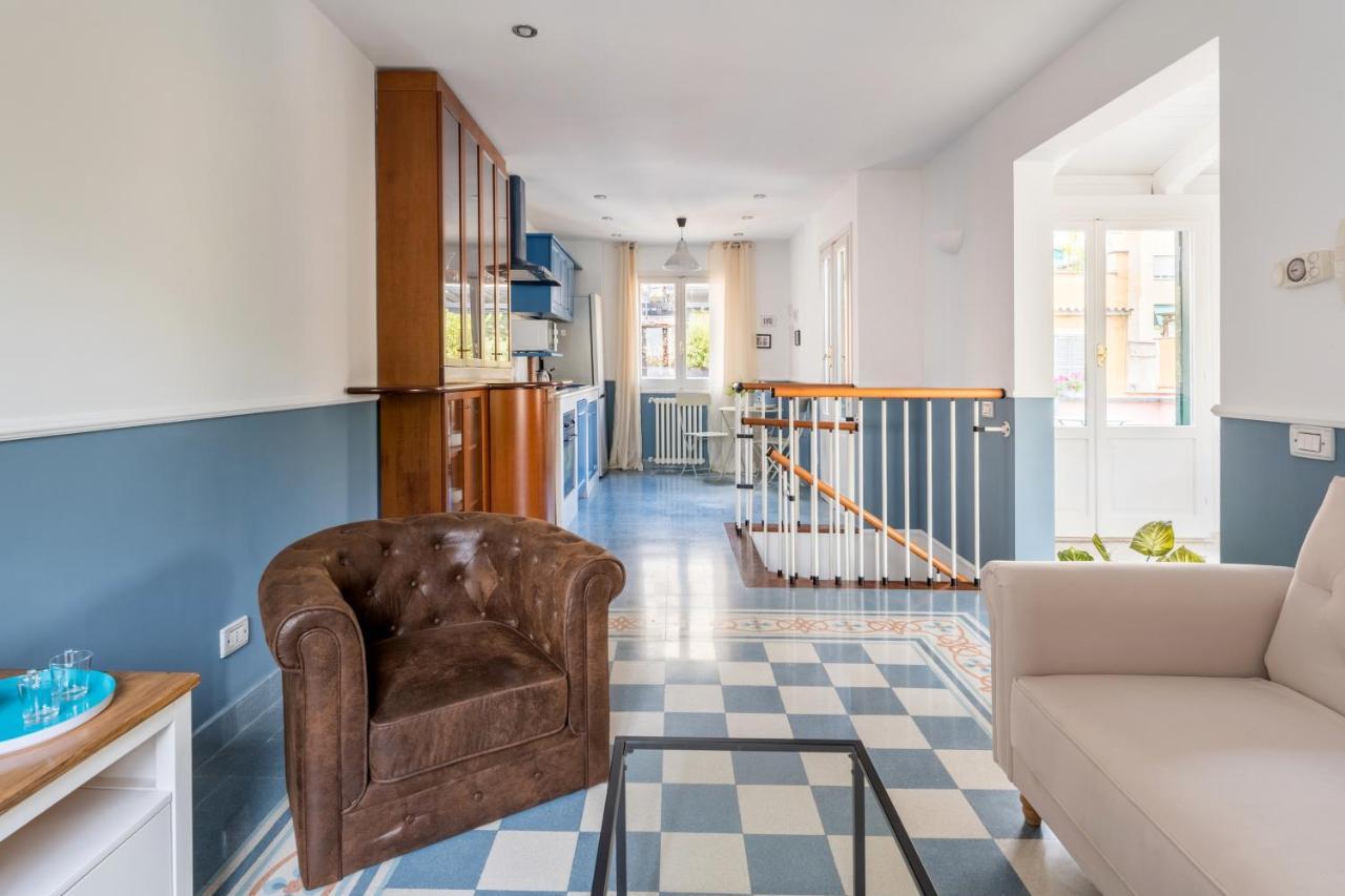 Elizabeth Penthouse, Charmy In Little London 10 Min From The Center Appartement *