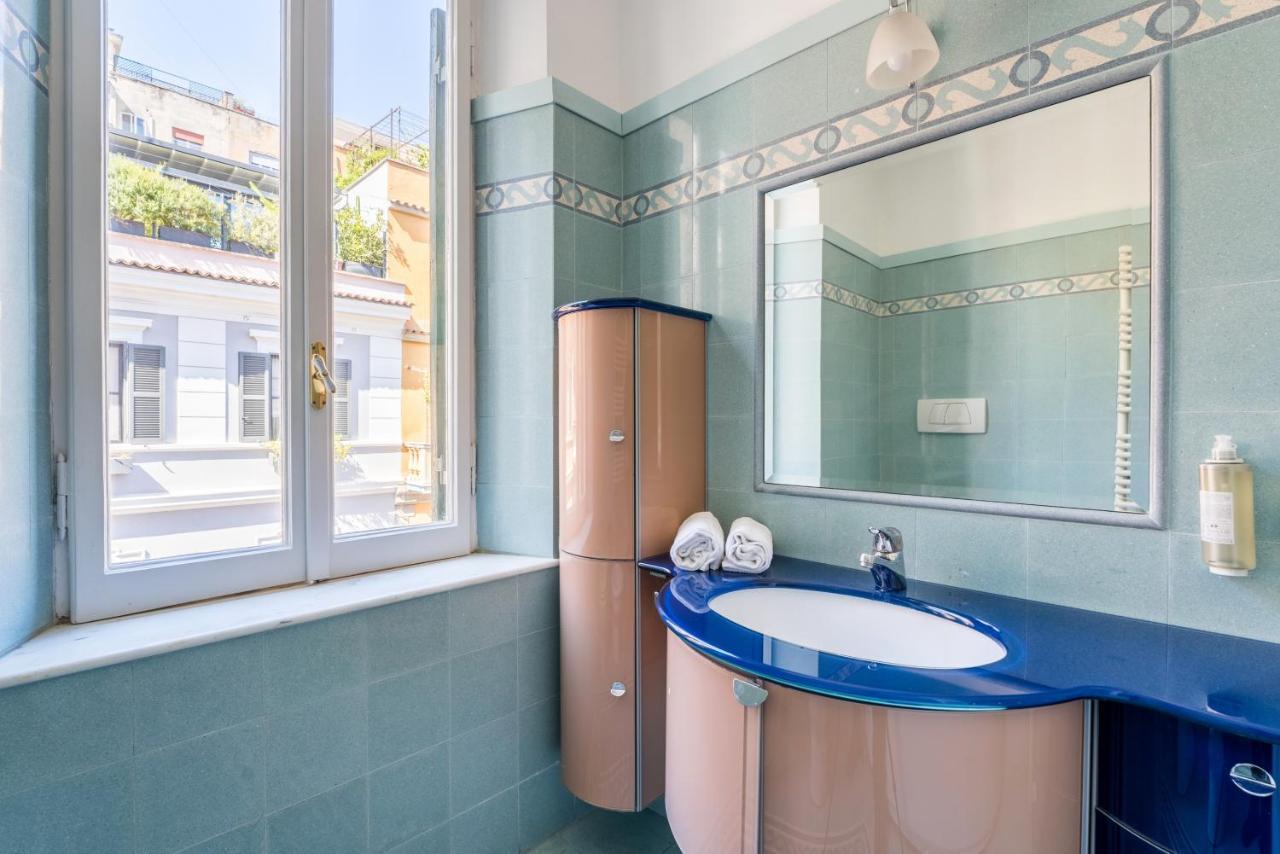 Elizabeth Penthouse, Charmy In Little London 10 Min From The Center Appartement Rome