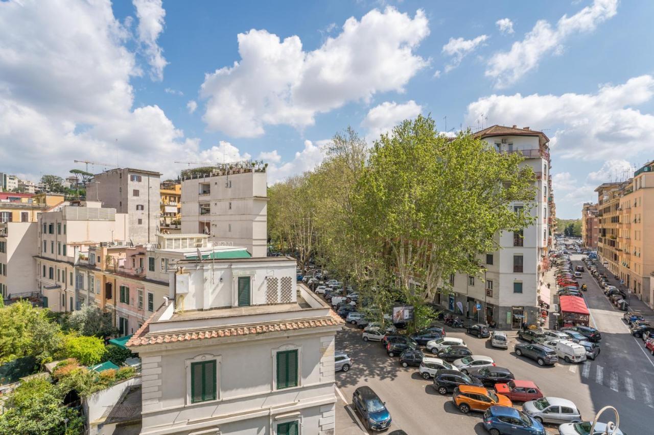 Elizabeth Penthouse, Charmy In Little London 10 Min From The Center Appartement Rome